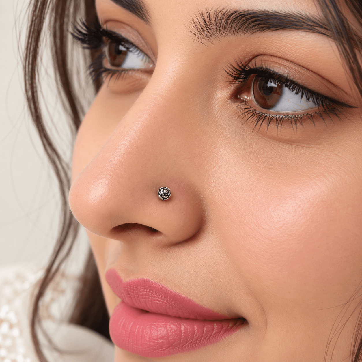 Bloom Cluster Nose Pin