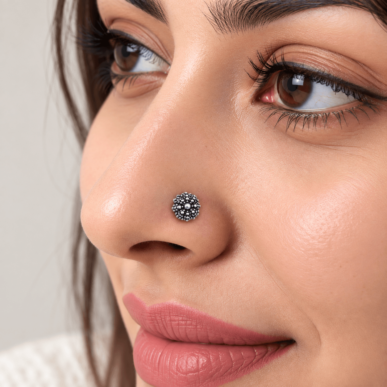 Beaded Bloom Nose Pin