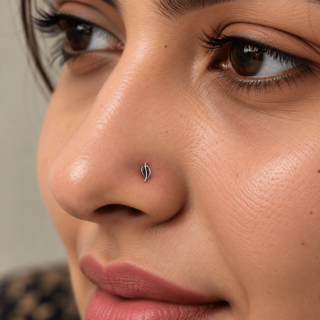 Paisley Leaf Nose Pin