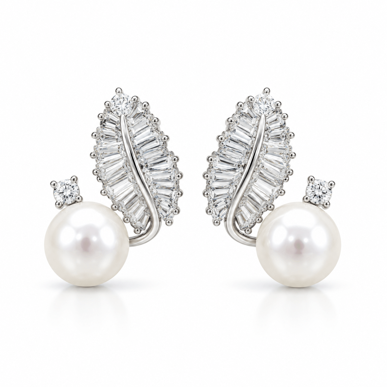 VPearl & Sparkling Leaf Stud Earrings