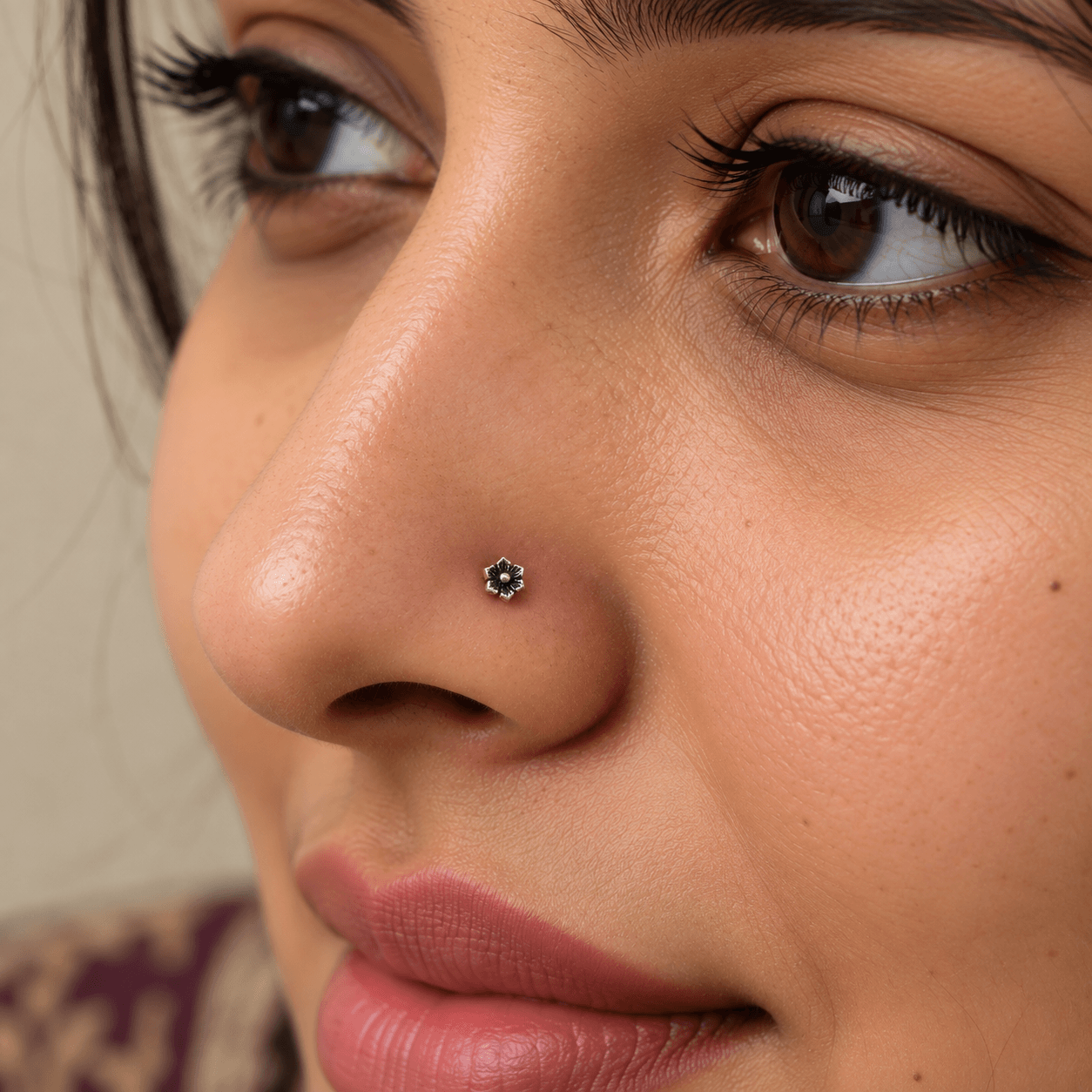 Vintage Bloom Nose Pin