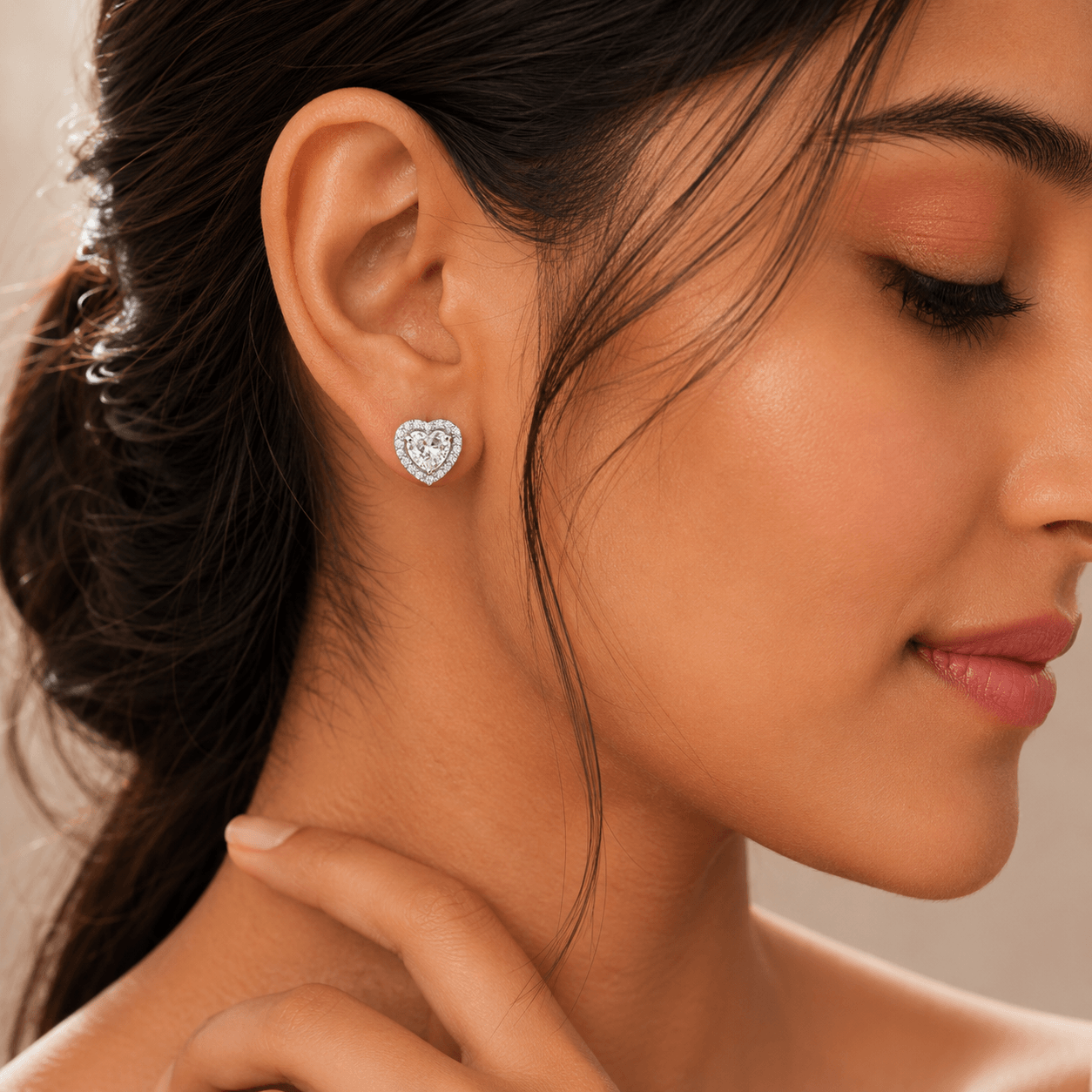Amora Heart Halo Stud Earrings