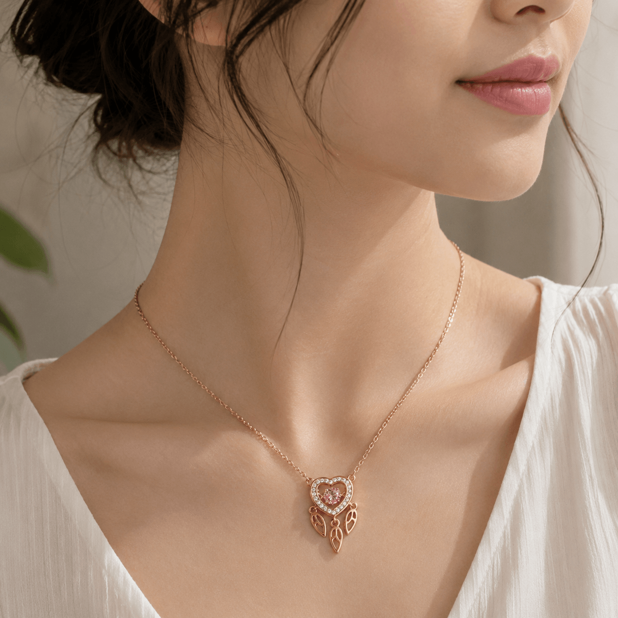 Rose Gold Heart Halo Necklace